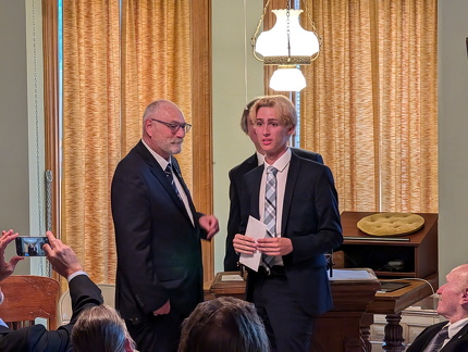 PXL 20240617 235642964